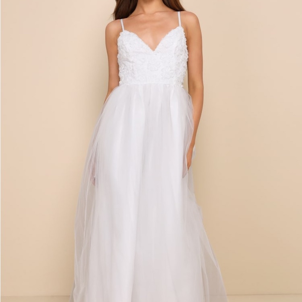 Elegant White Sleeveless Dress Lulus online now !! Full price $88